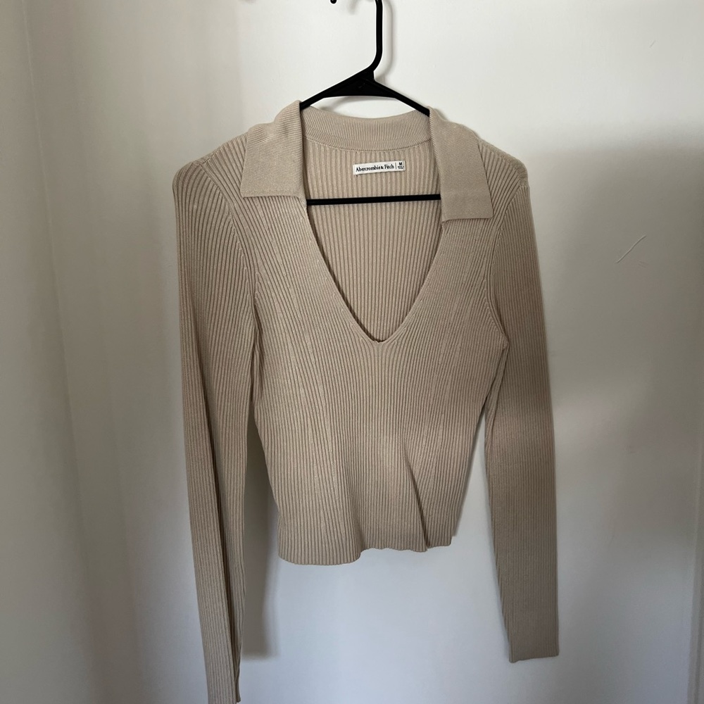 Abercrombie Knit Collared Crop Top